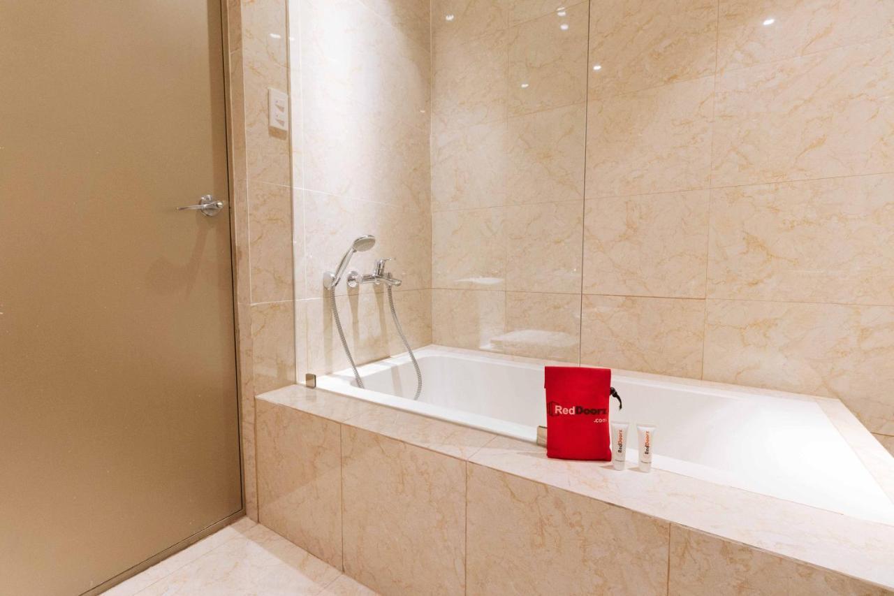 Reddoorz Premium @ South Triangle Quezon City Εξωτερικό φωτογραφία