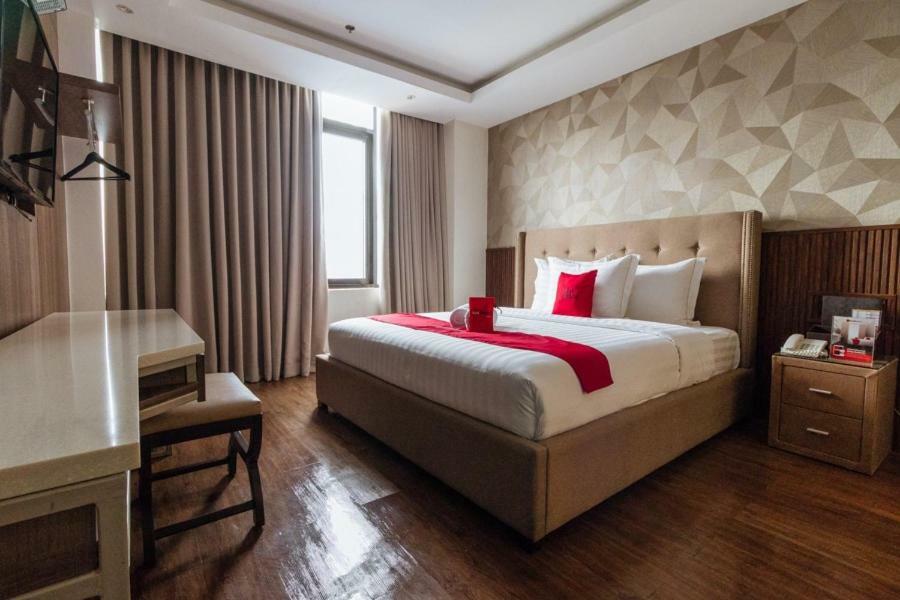 Reddoorz Premium @ South Triangle Quezon City Εξωτερικό φωτογραφία