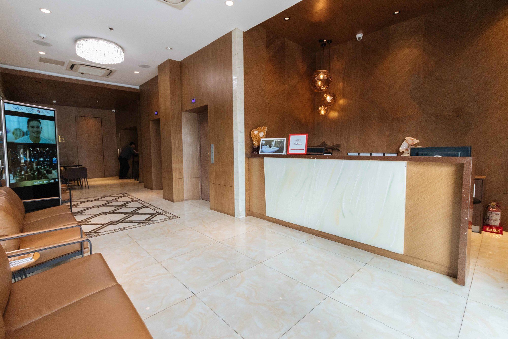Reddoorz Premium @ South Triangle Quezon City Εξωτερικό φωτογραφία